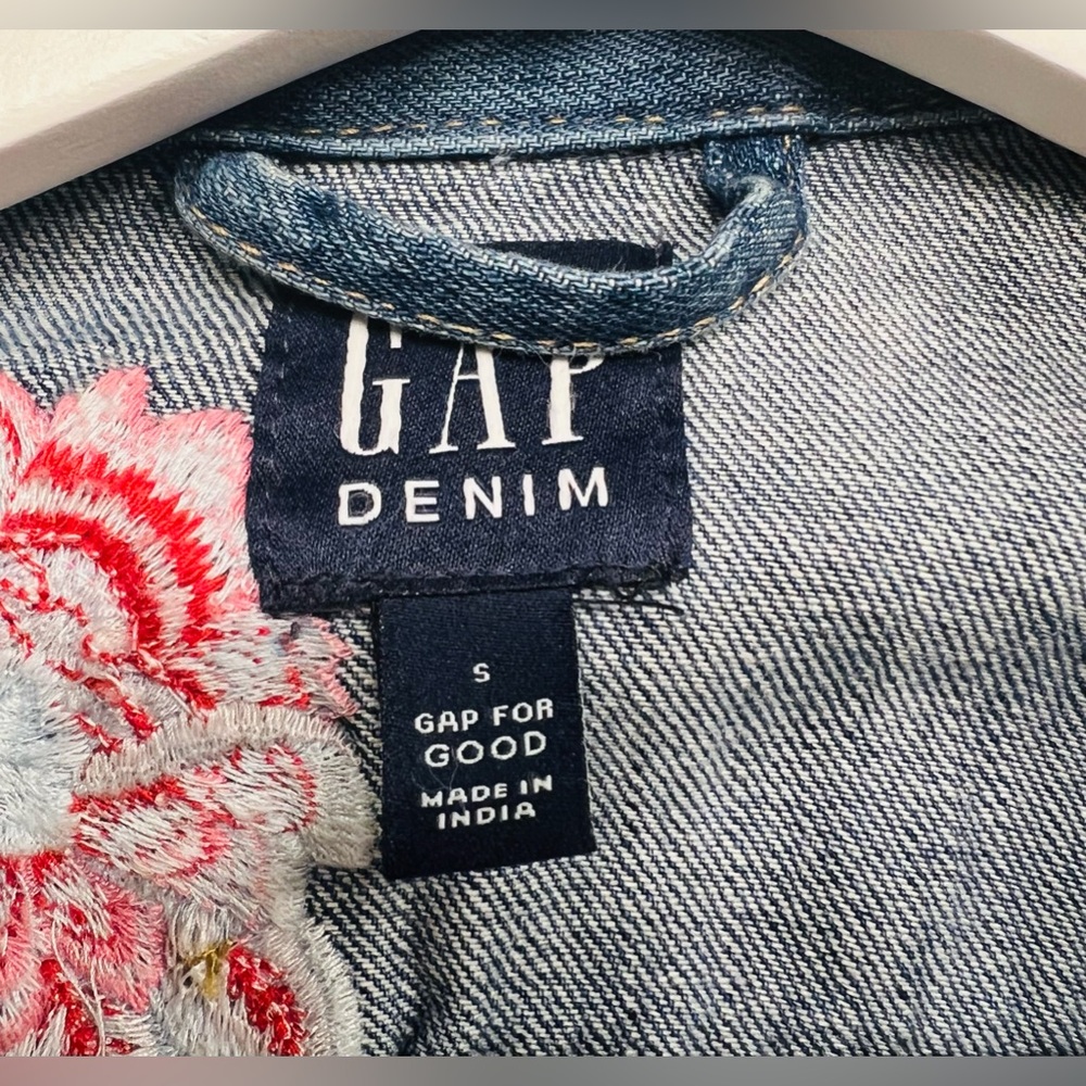 Jacket - Picture 4 of 4